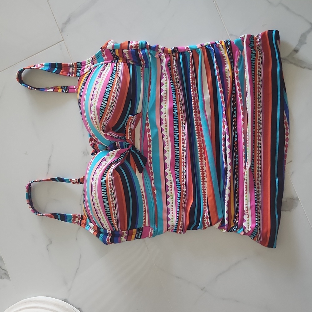 EUC Tankini Multi Colored Large Top Swimwear